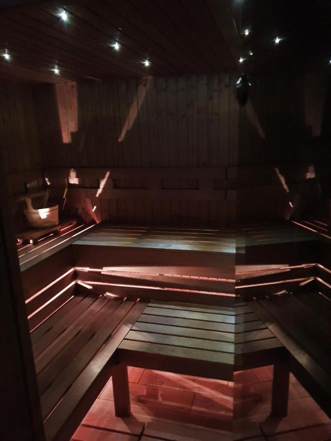 Buzas Pince Vendeghaz Hotel Ecséd Екстериор снимка